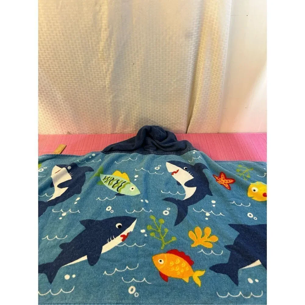 Shark blue hooded towel 100 cotton rn 57623‎ 24x48